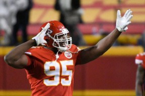 华体会体育-切尔西卫冕之路曲折不平,需防范强敌