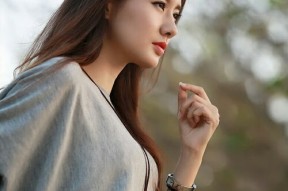 华体会hth-弗拉霍维奇末节爆发主宰战局，勒沃库森热身赛正面击溃伊拉克