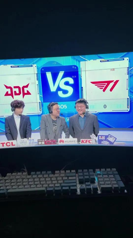 华体会官网-JDG碾压GEN,Uzi团战一打五成都决赛之夜3:2(伦敦)  第1张 华体会官网-JDG碾压GEN,Uzi团战一打五成都决赛之夜3:2(伦敦)  第1张