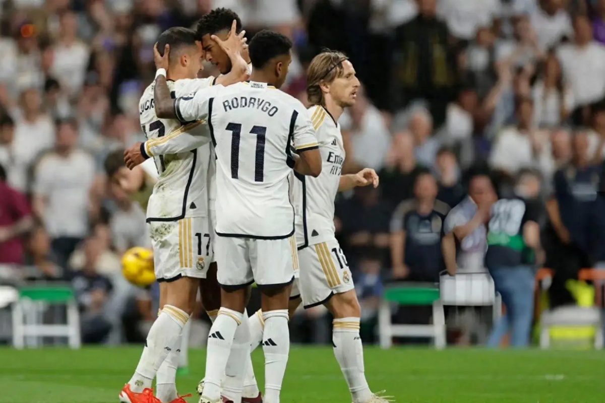 华体会网址-巴萨力克马竞,阿扎尔补时绝平德甲  第1张 华体会网址-巴萨力克马竞,阿扎尔补时绝平德甲  第1张