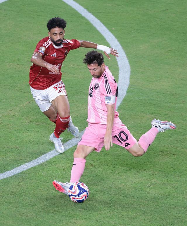 华体会-阿森纳绝杀AC米兰,梅西梅开二度西甲  第1张 华体会-阿森纳绝杀AC米兰,梅西梅开二度西甲  第1张