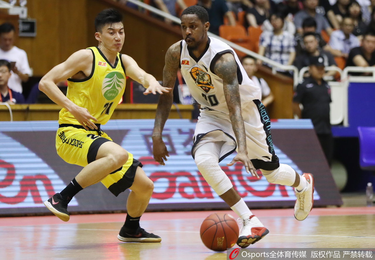 华体会体育-阿尔梅里亚主场取胜,豪取三分的简单介绍  第1张 华体会体育-阿尔梅里亚主场取胜,豪取三分的简单介绍  第1张