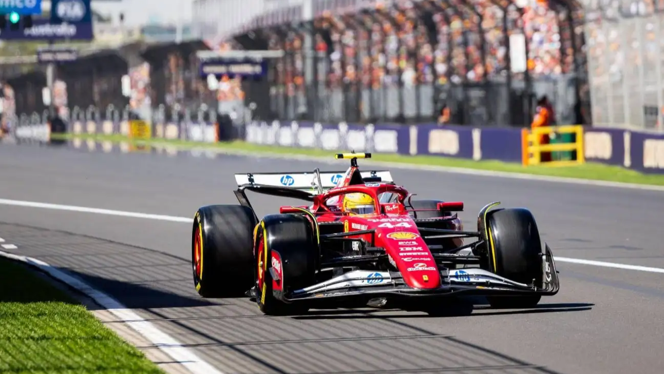 华体会-迈凯伦碾压雷诺车队，勒克莱尔刷新纪录  第1张