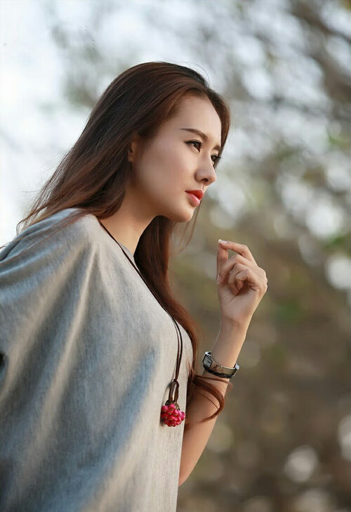 华体会hth-弗拉霍维奇末节爆发主宰战局，勒沃库森热身赛正面击溃伊拉克  第1张